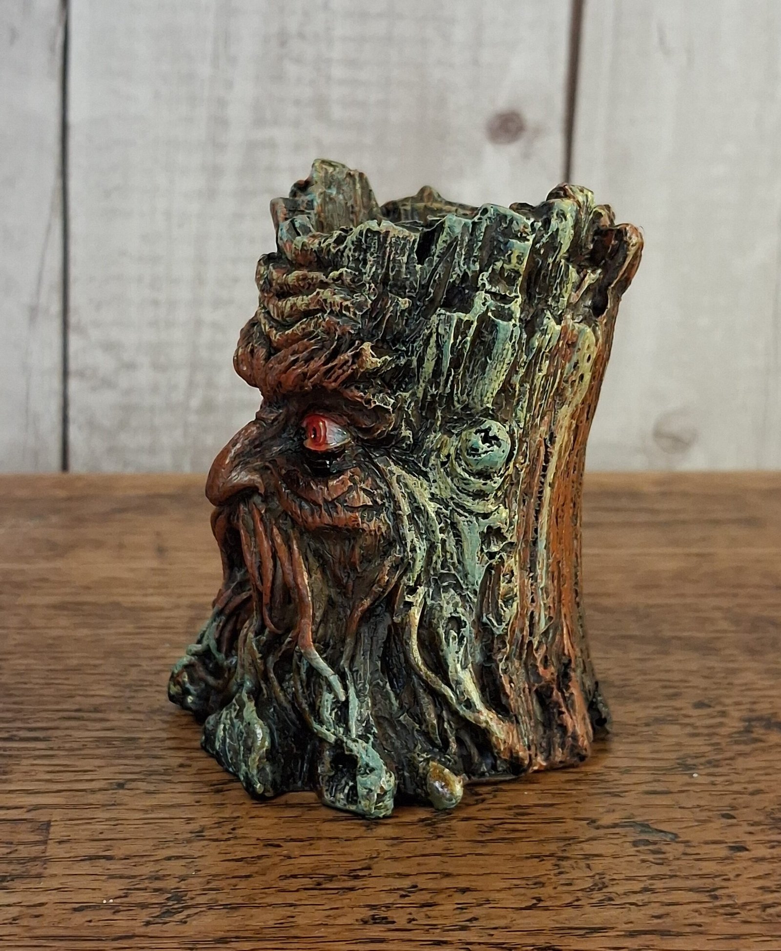 Small Green Man Backflow Incense Burner 2 Small Green Man Backflow Incense Burner - Image 3